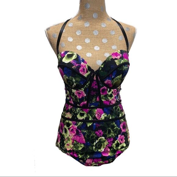 Attention 1pc Swimwear GORGEOUS Sz Large - Picture 1 of 7